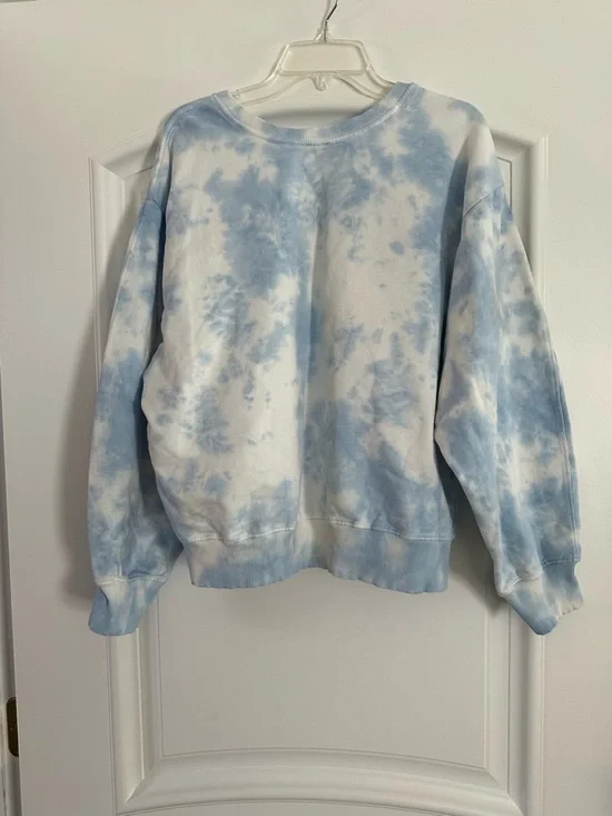 AR-33 Blue and White Tie-Dye Crewneck Sweatshirt Size Medium - Picture 5 of 6